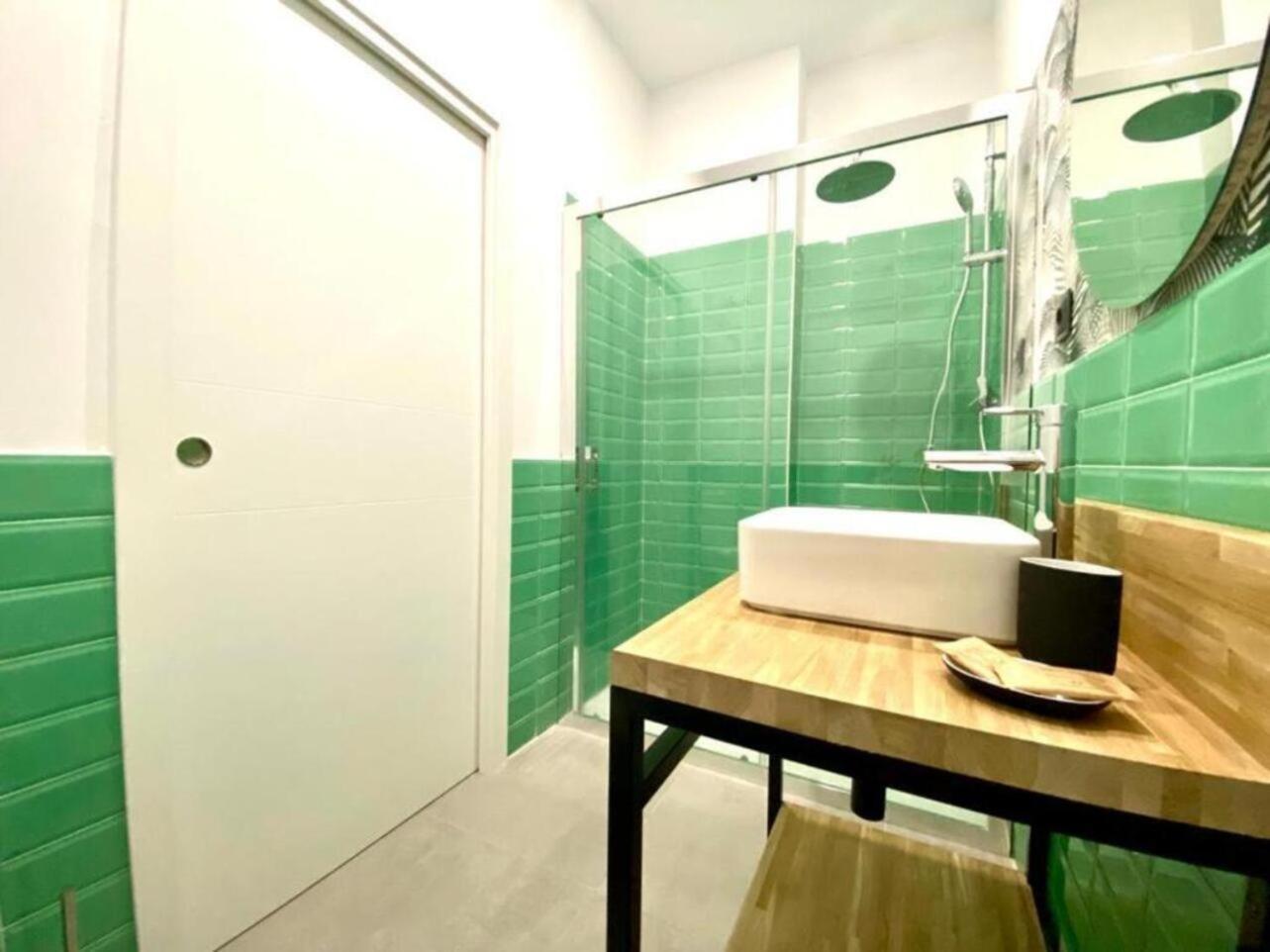Malaga City Suites Εξωτερικό φωτογραφία