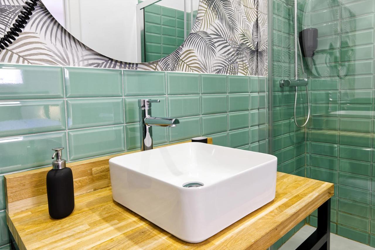 Malaga City Suites Εξωτερικό φωτογραφία