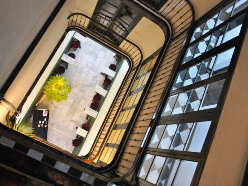 Malaga City Suites Εξωτερικό φωτογραφία