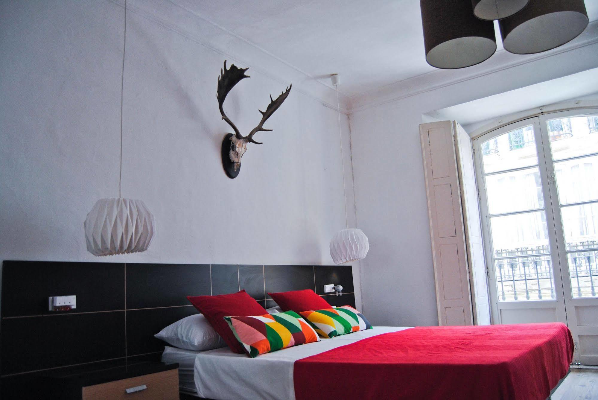 Malaga City Suites Εξωτερικό φωτογραφία